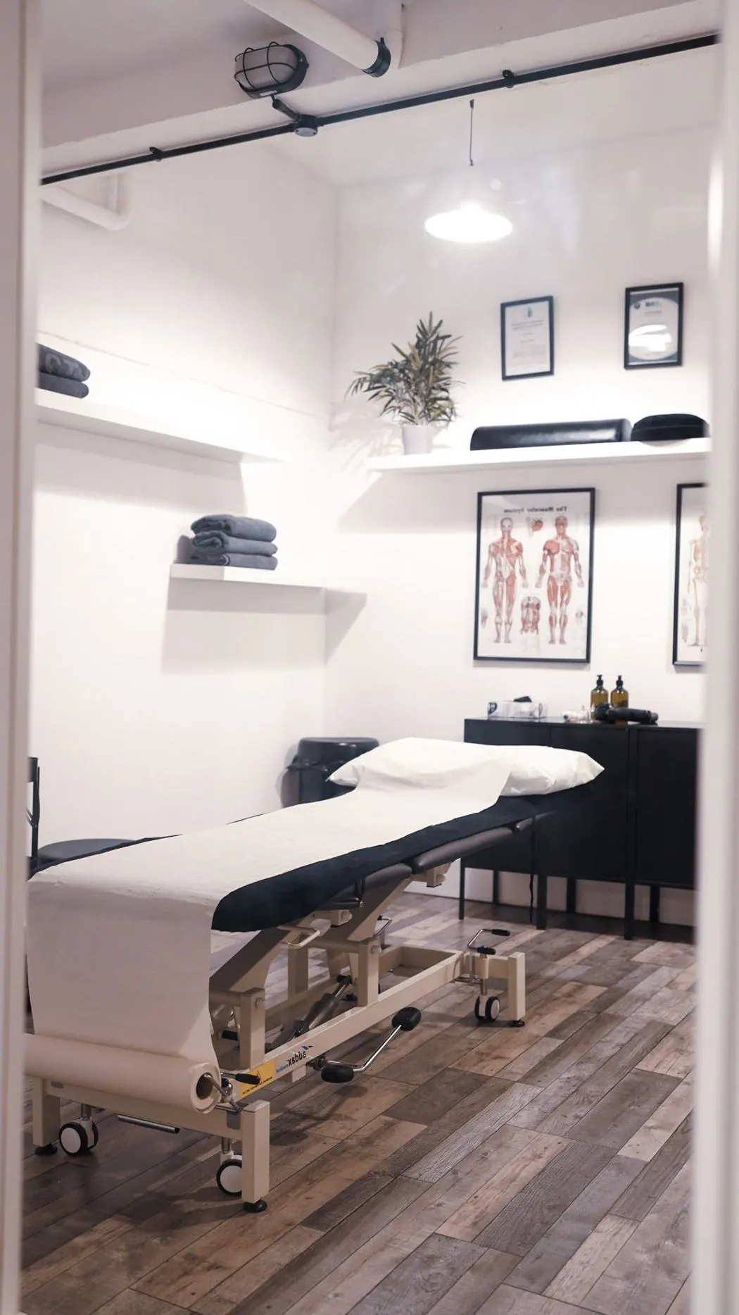 The treatment room at Amor Therapies, State of Change Clinic, Bethnal Green